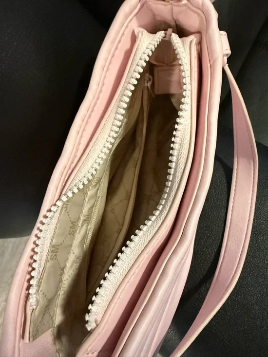 Purses bundle - Picture 6 of 7